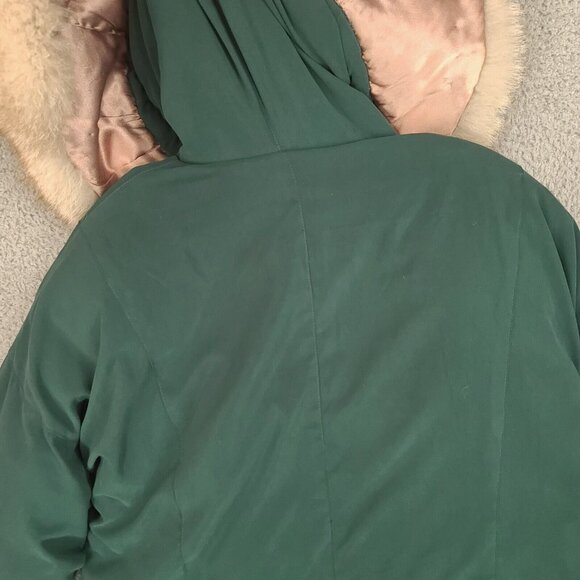 Boundary Waters Jacket Womens Small Green Down Faux Fur Parka Hooded Full Zip - Picture 11 of 14